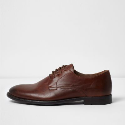 Tan leather smart shoes